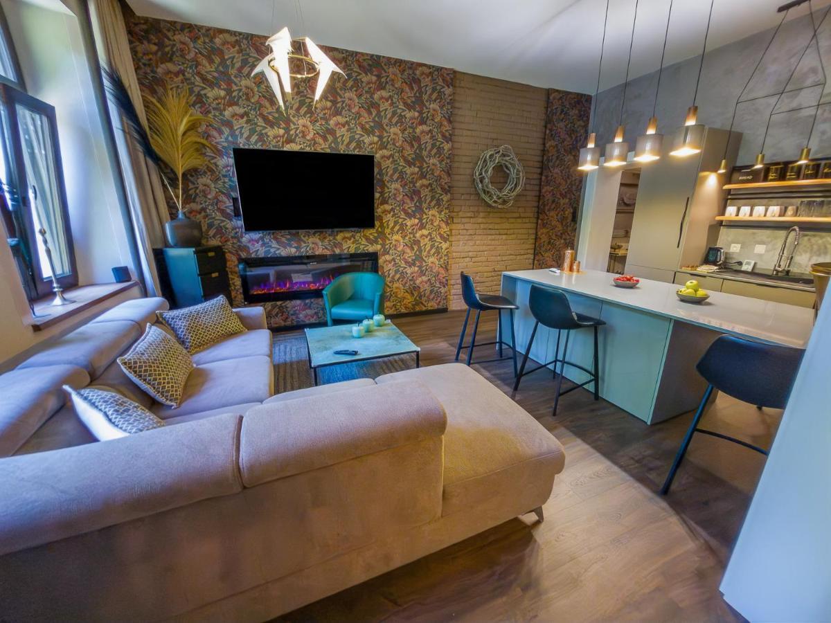 Like Home 2 Sauna,Jacuzzi & Spa Swidnica  Ngoại thất bức ảnh