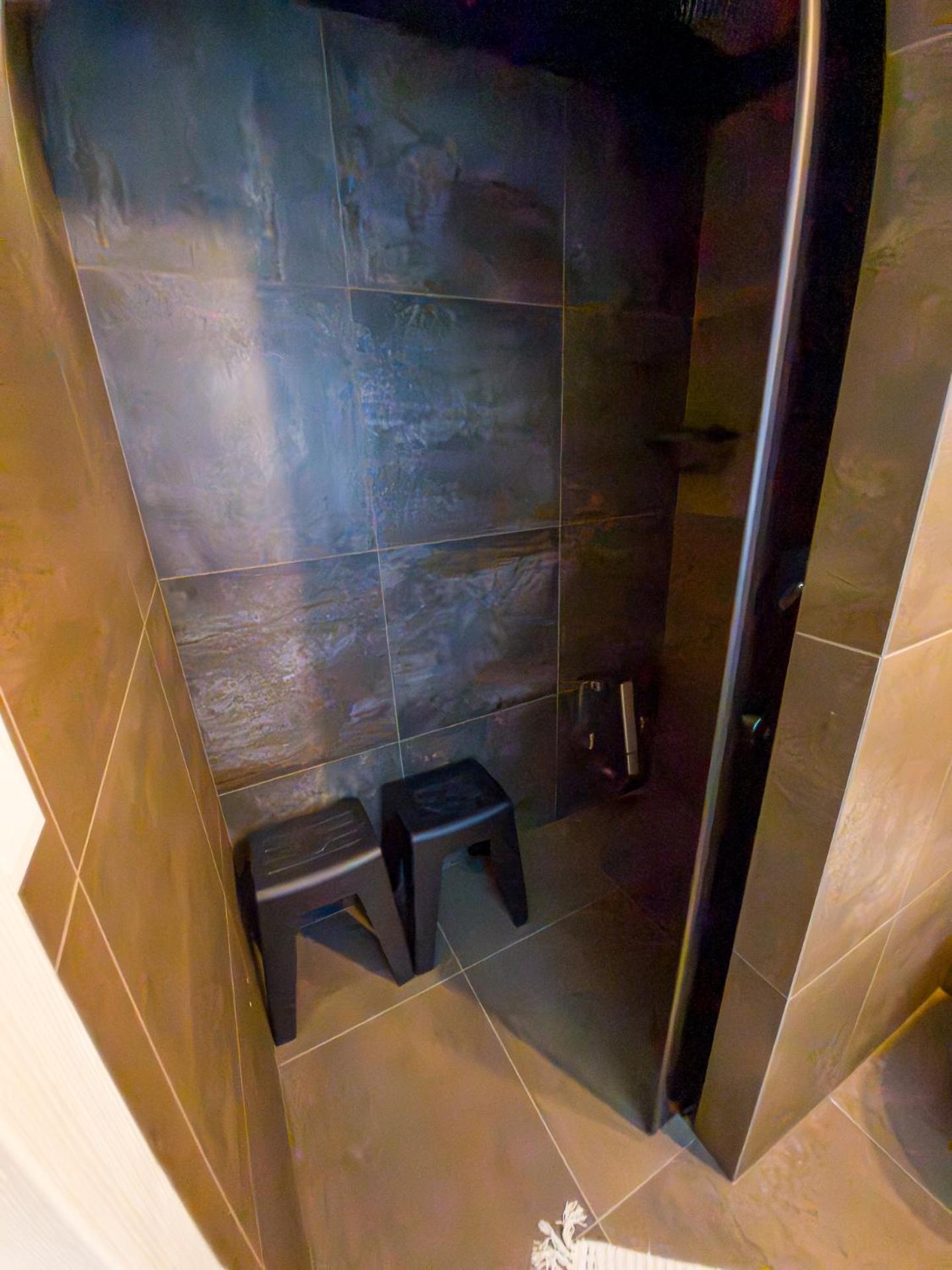 Like Home 2 Sauna,Jacuzzi & Spa Swidnica  Ngoại thất bức ảnh